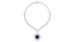 Kehangatan Biru Langit dalam Kalung Winston Legacy Sapphire